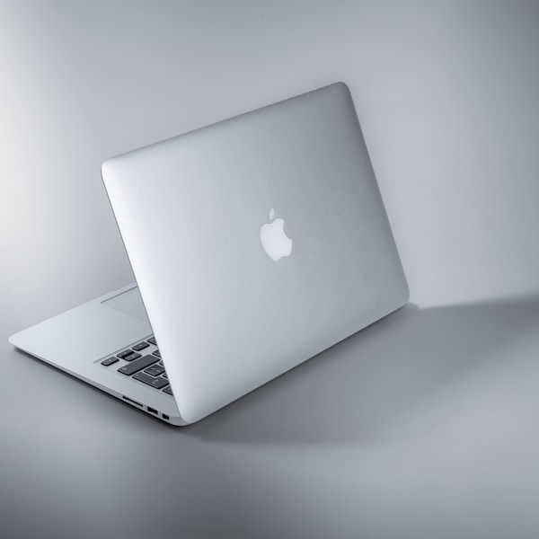 MacBook Air M3 15 256GB